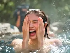 動画・女露天風呂生放送